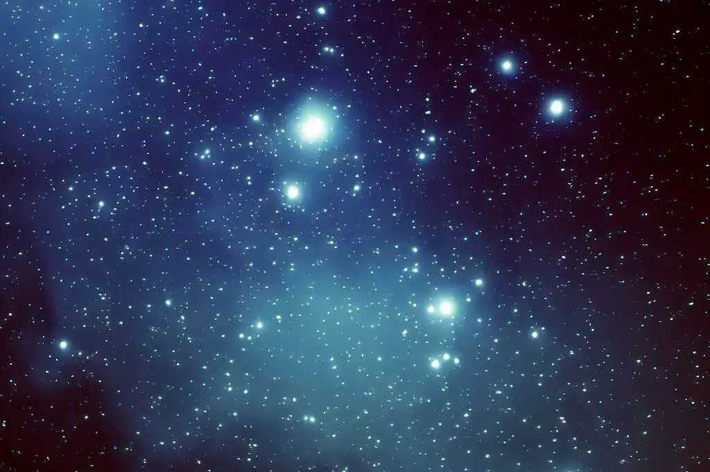 Jak znaleźć pas Oriona na niebie