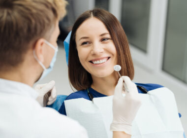 Dlaczego regularne wizyty u dentysty są kluczem do zdrowego uśmiechu